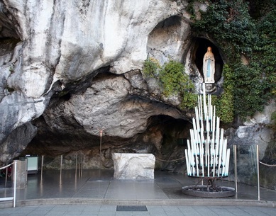 UNITALSI - Basilica Impruneta - Grotta di Lourdes